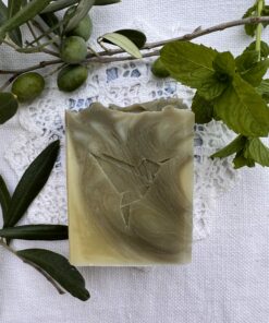 savon à froid à l'argile verte, huiles essentielles menthe et niaouli