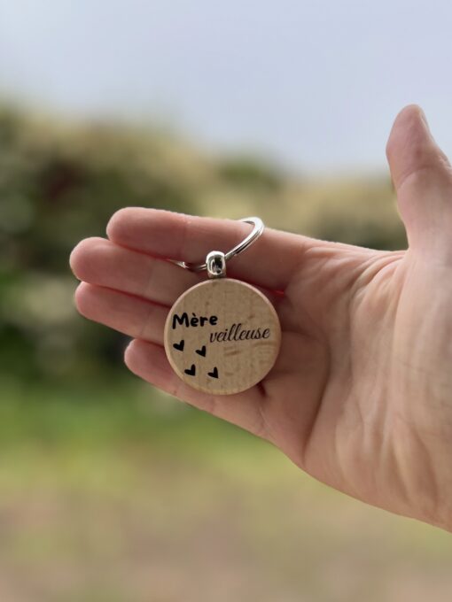 porte clé en bois avec message personnalisé fête des mères
