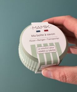 Boîte à shampooing solide ronde en plastique recyclé fermée, vue de face.